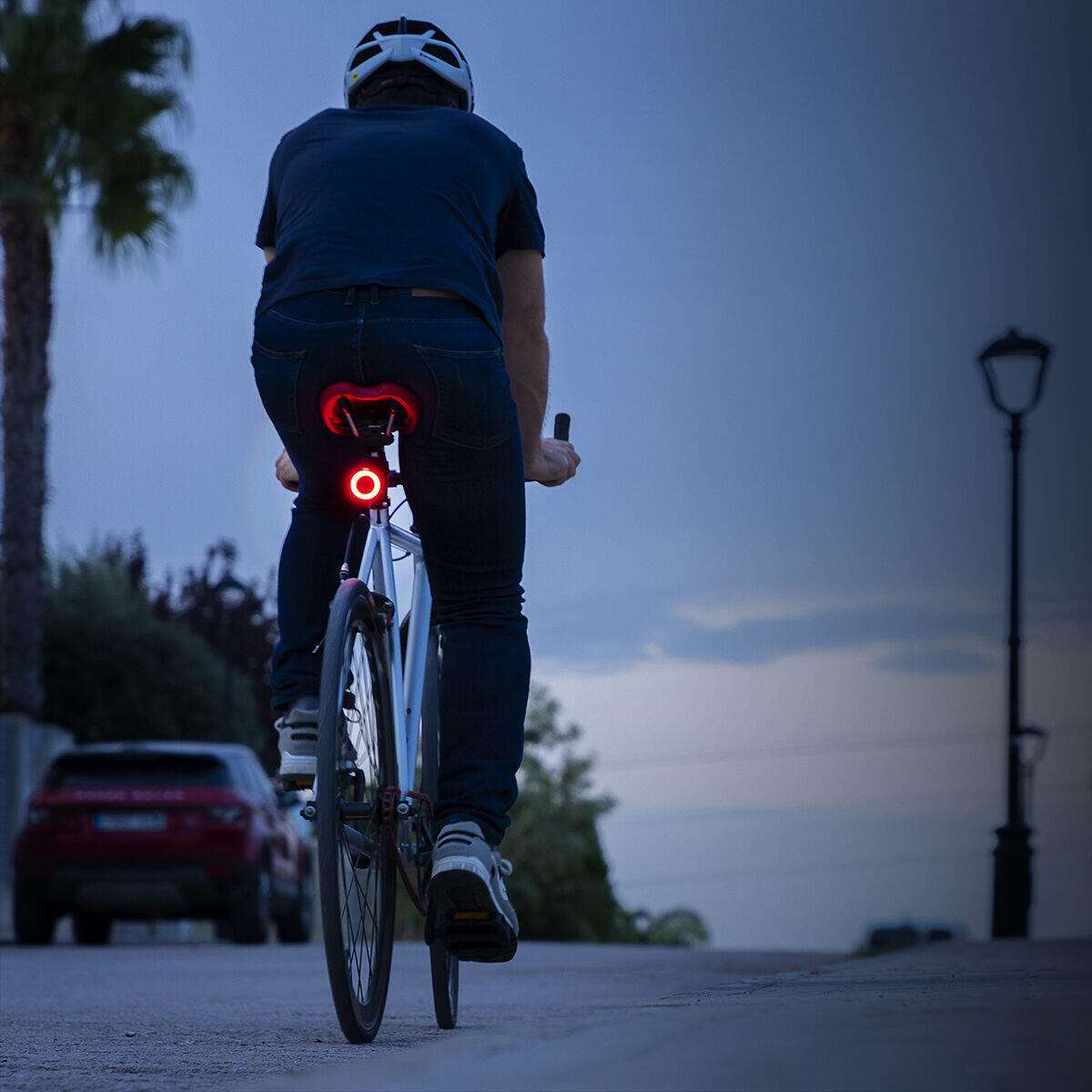 Luz LED Trasera para Bicicleta Biklium InnovaGoods | Seguridad y Visibilidad