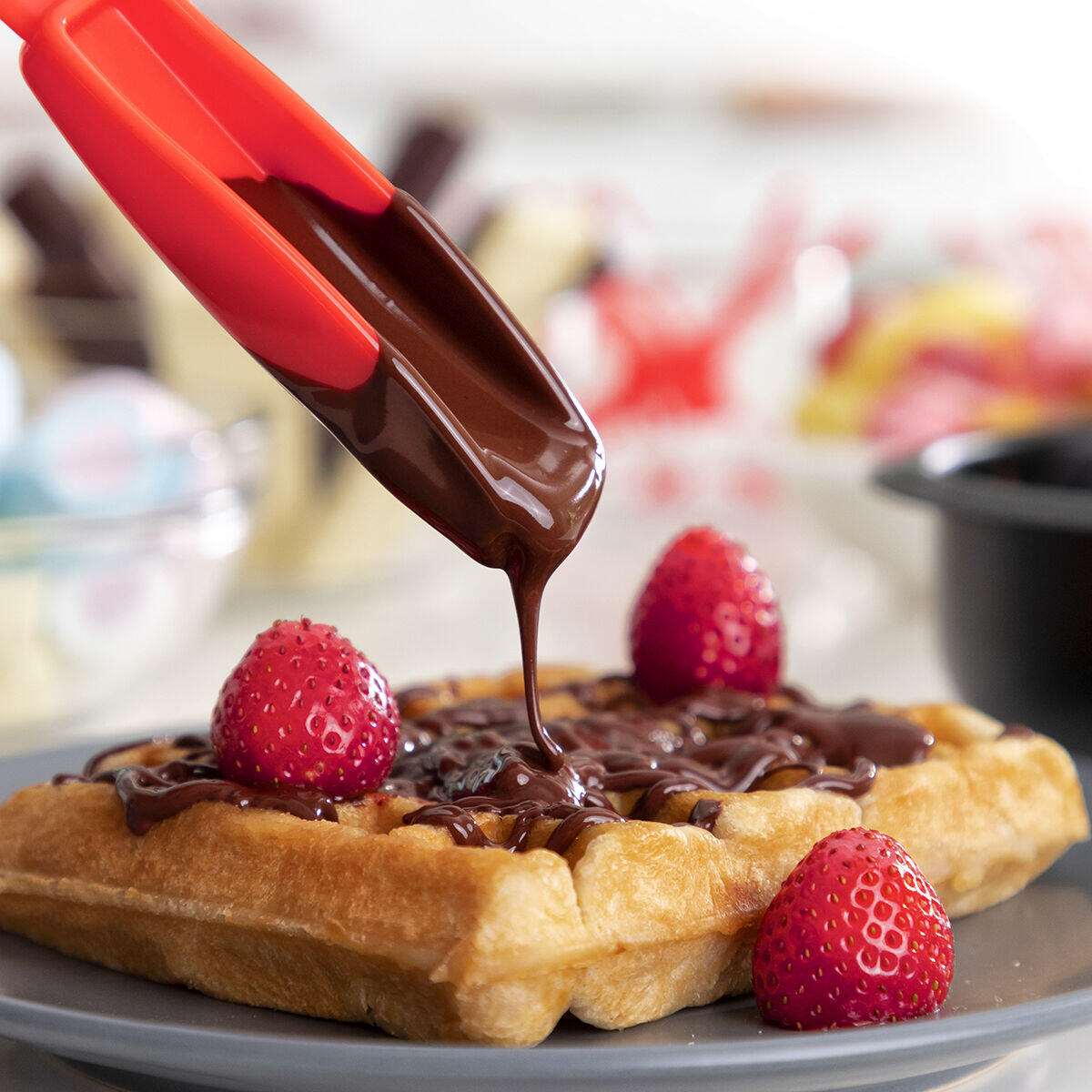 Fondue de Chocolate Eléctrica 300 ml con Accesorios – Fonlat InnovaGoods